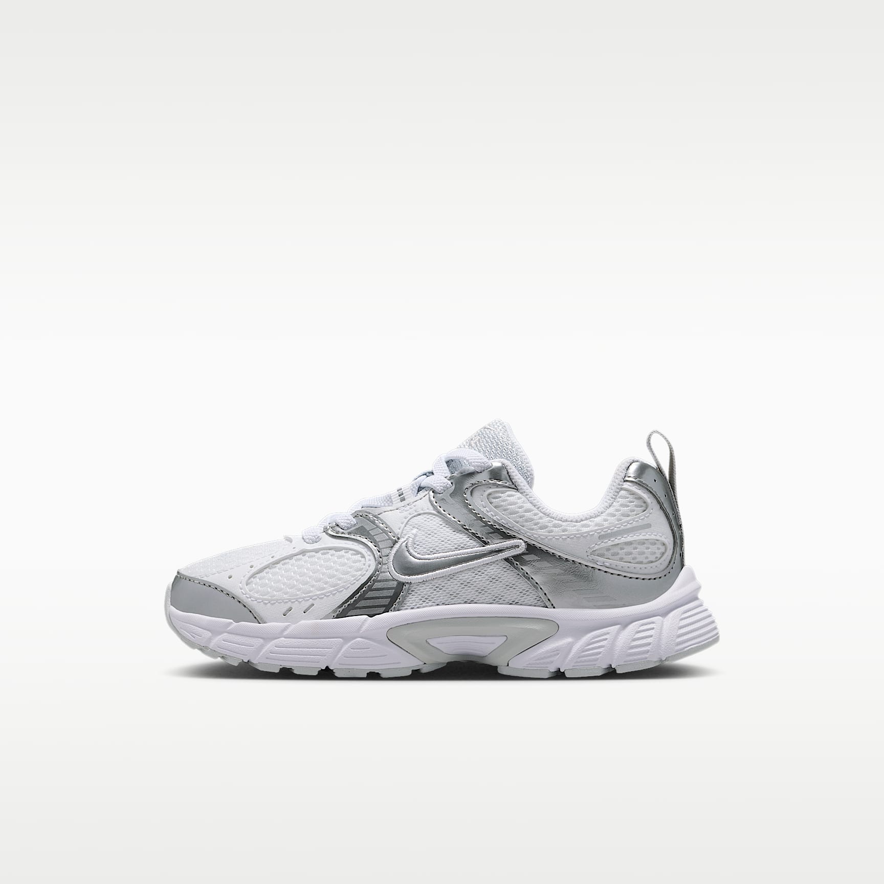 NIKE公式】ナイキ V5 RNR リトルキッズシューズ.オンラインストア